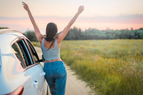 Linksverkehr & Camper fahren: 9 Tipps für den Start